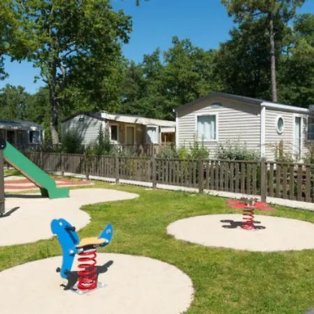 Mobil-home Confortable Avec Terrasse A - Api-1-52-286 Campsite Royan