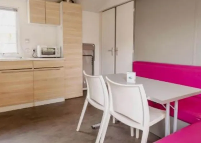 Mobil-home Confortable Avec Terrasse A - Api-1-52-286 Campsite Royan