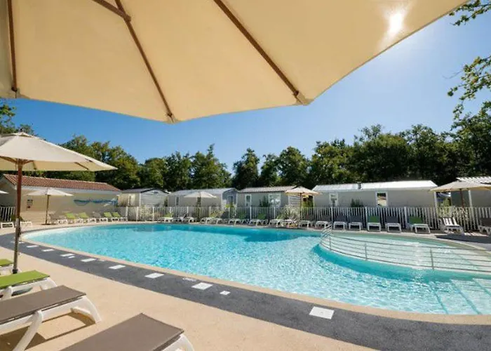 Campsite Mobil-home Confortable Avec Terrasse A - Api-1-52-286 *